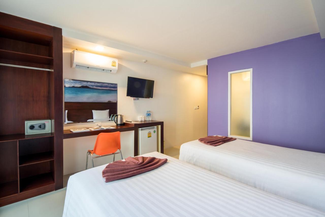 Patong Buri Resort Phuket Esterno foto